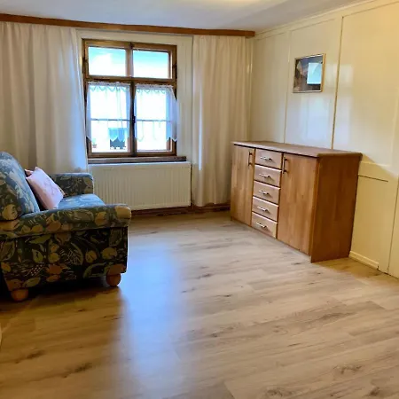 Rosinas Dreilaenderblick Holiday home