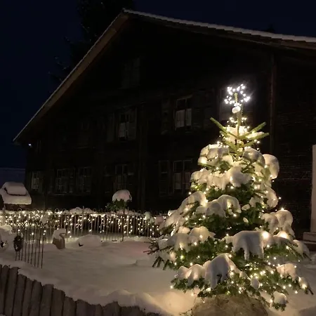 Rosinas Dreilaenderblick Holiday home